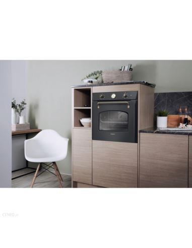 Piekarnik Hotpoint TIF801SCANHA