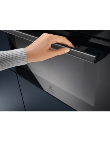 Piekarnik kompaktowy Electrolux EVL8E08Z